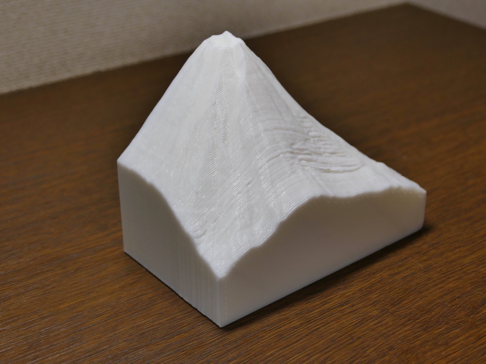 3Dプリンターによって制作された富士山